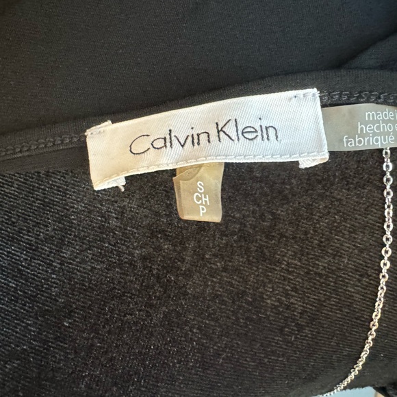 Calvin Klein Sleeveless Sweater Top - Picture 6 of 6